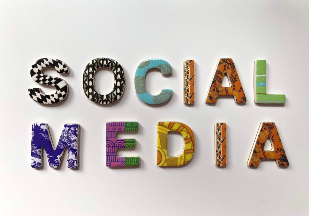 Suchmaschinenwerbung und bezahltes Social Media Marketing